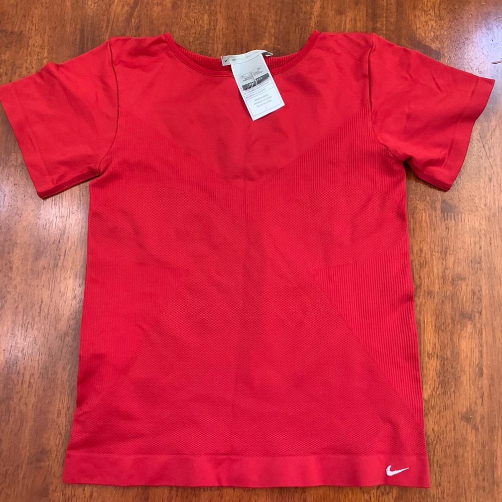 Nike medium-Large Seamless top